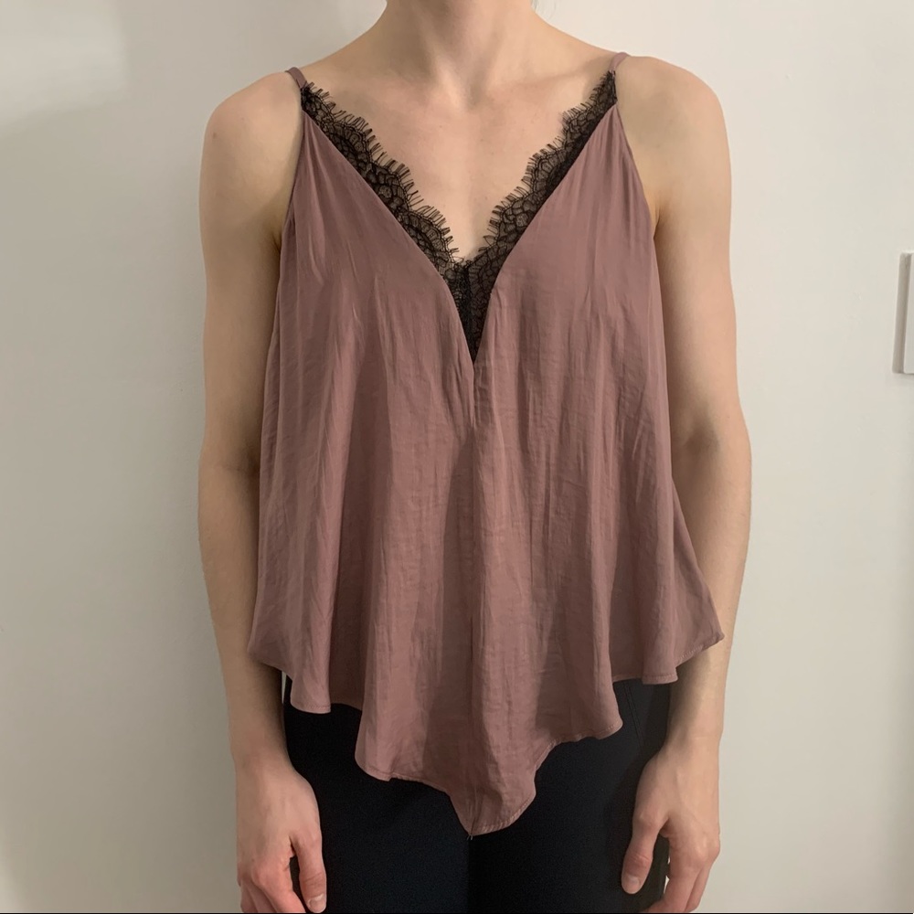 NWT Vici Lace Cami Tank